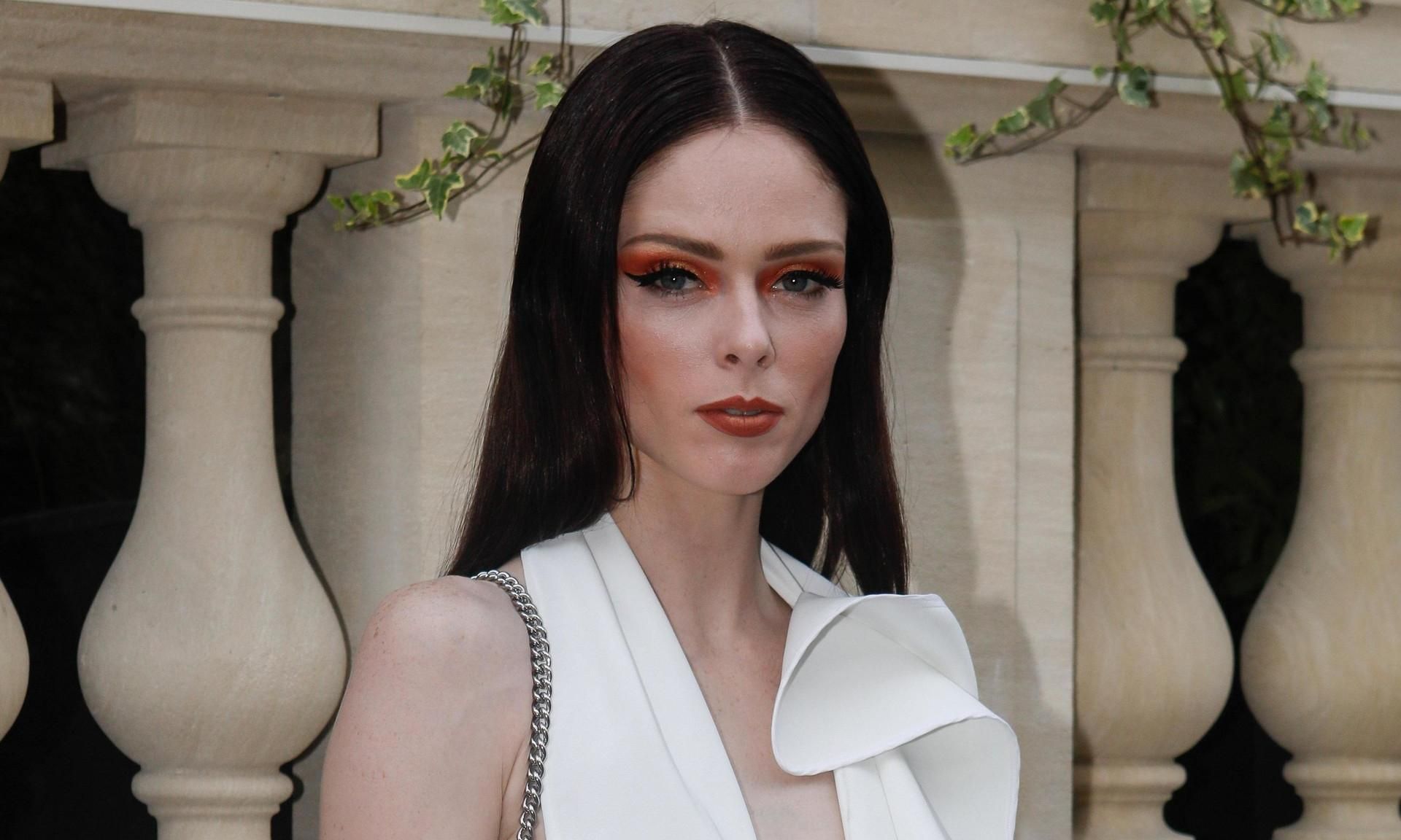 Супермодель Коко Роша надела костюм от украинского бренда, фото роскошного образа Супермодель Коко Роша надела костюм от украинского бренда, фото роскошного образа