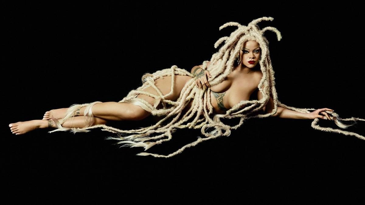 Ріанна позувала в об’єктиві Рафаеля Паваротті в образі медузи для глянцю Dazed: епатажні фото - Fashion Ріанна позувала в об’єктиві Рафаеля Паваротті в образі медузи для глянцю Dazed: епатажні фото - Fashion