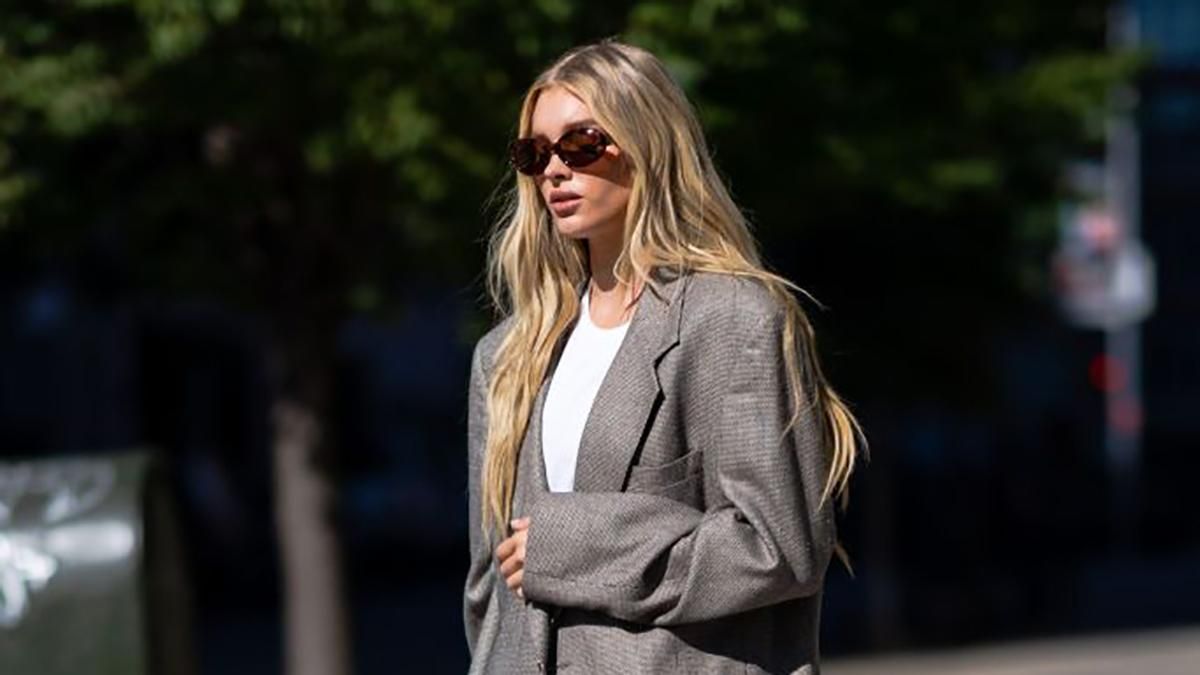 Розкішна Ельза Госк показує, як носити восени сірий жакет з уггами: бездоганний образ - Fashion Розкішна Ельза Госк показує, як носити восени сірий жакет з уггами: бездоганний образ - Fashion