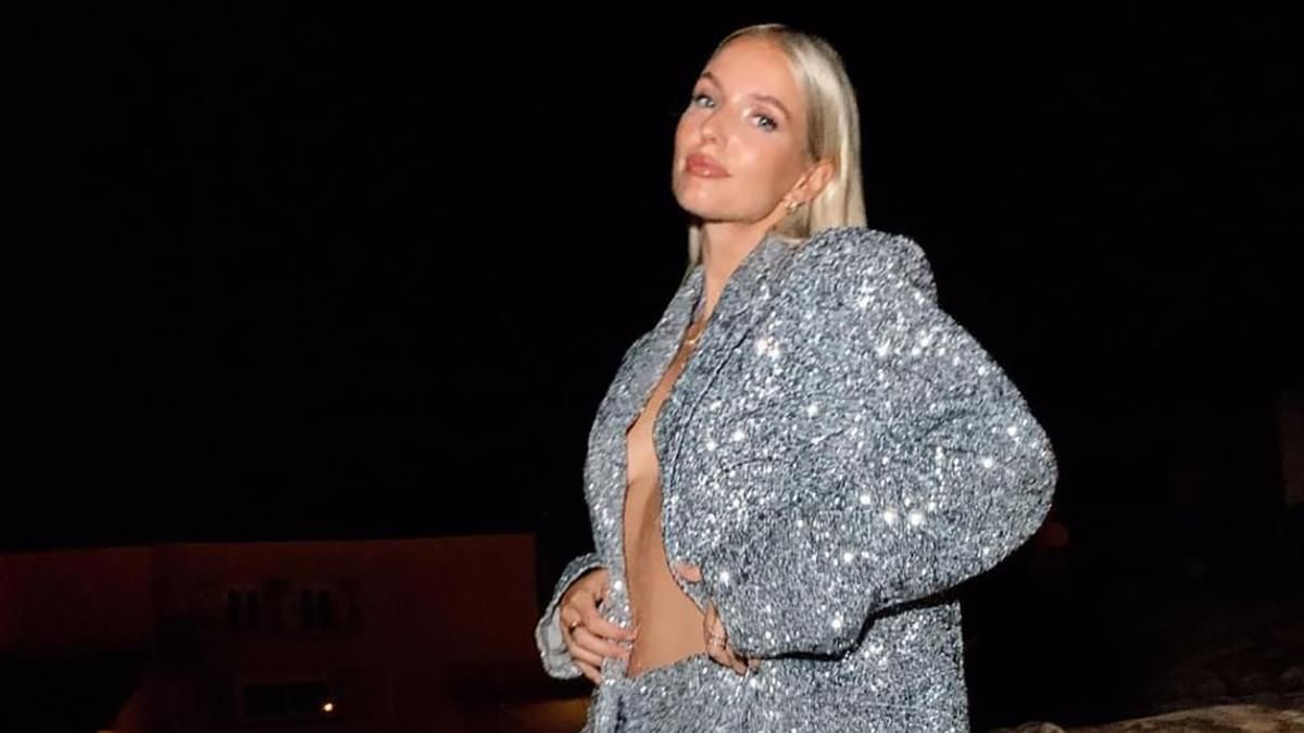 Леони Ханне показала впечатляющий блестящий образ в Сен-Тропе: яркое фото Леони Ханне показала впечатляющий блестящий образ в Сен-Тропе: яркое фото