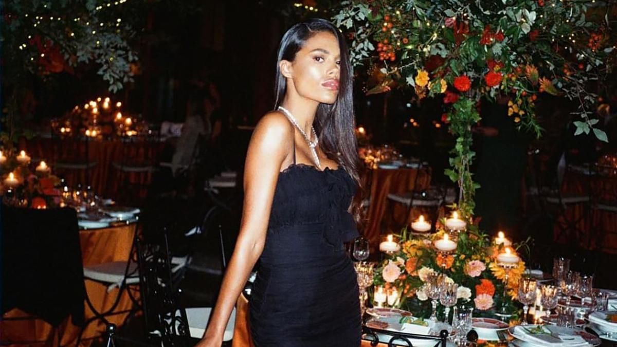 Тіна Кунакі замилувала дивовижним образом на вечері бренду Bvlgari у Мілані: фото - Fashion Тіна Кунакі замилувала дивовижним образом на вечері бренду Bvlgari у Мілані: фото - Fashion