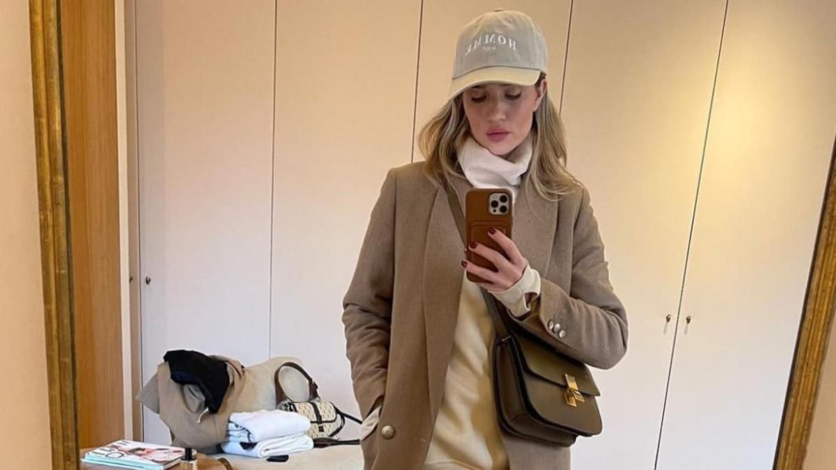 Обираємо верхній одяг на осінь, як у Розі Гантінгтон-Вайтлі: фото - Fashion Обираємо верхній одяг на осінь, як у Розі Гантінгтон-Вайтлі: фото - Fashion