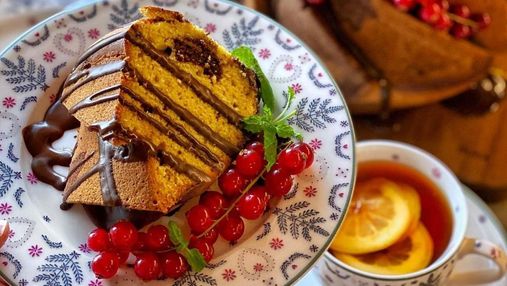 Смугастий кекс: випічка з гарбузом та шоколадом, яка виходить завжди