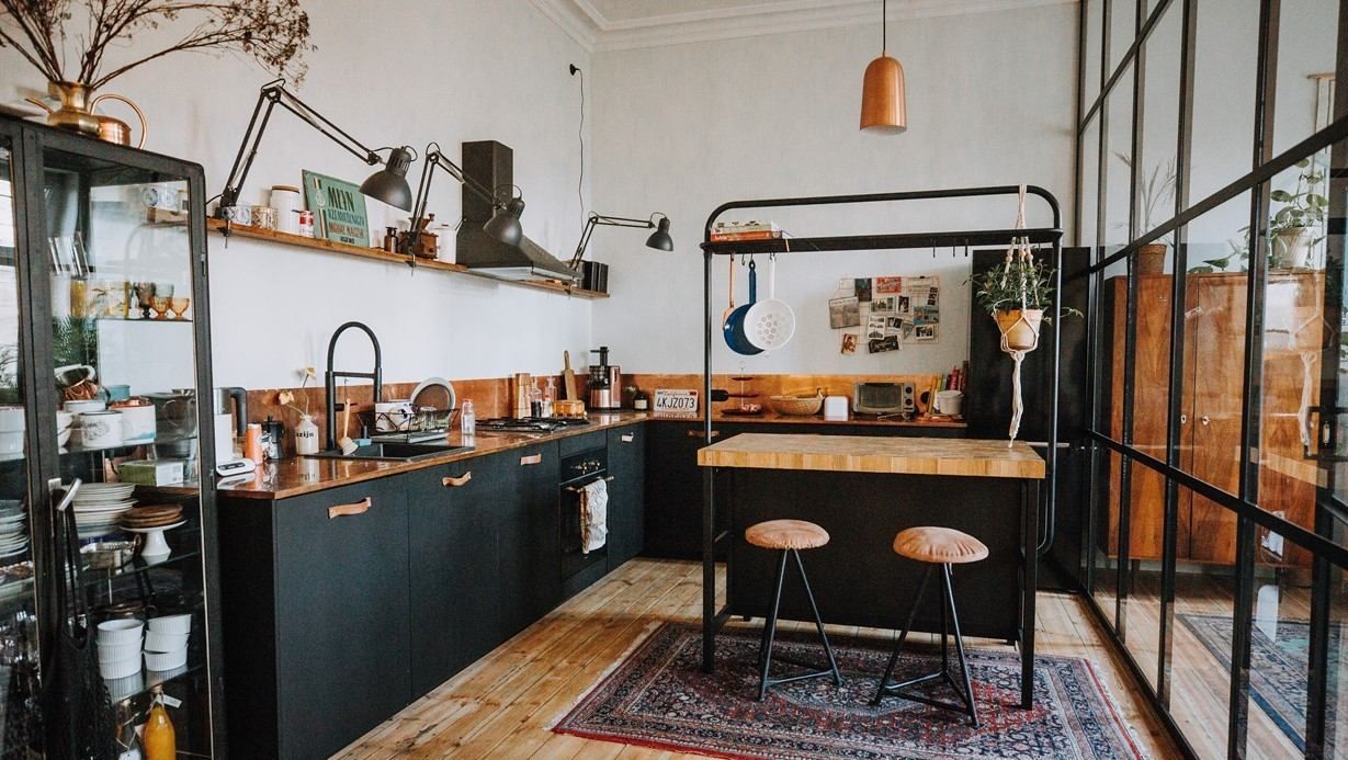 Мода и элегантность: стоит ли выбирать черную кухню - Дизайн 24