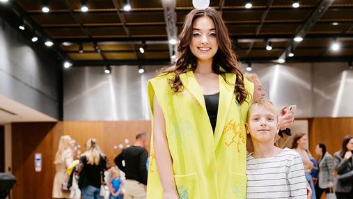 "Мисс Украина 2018" Вероника Дидусенко вместе с сыном продефилировала на показе ZALEVSKIY: фото