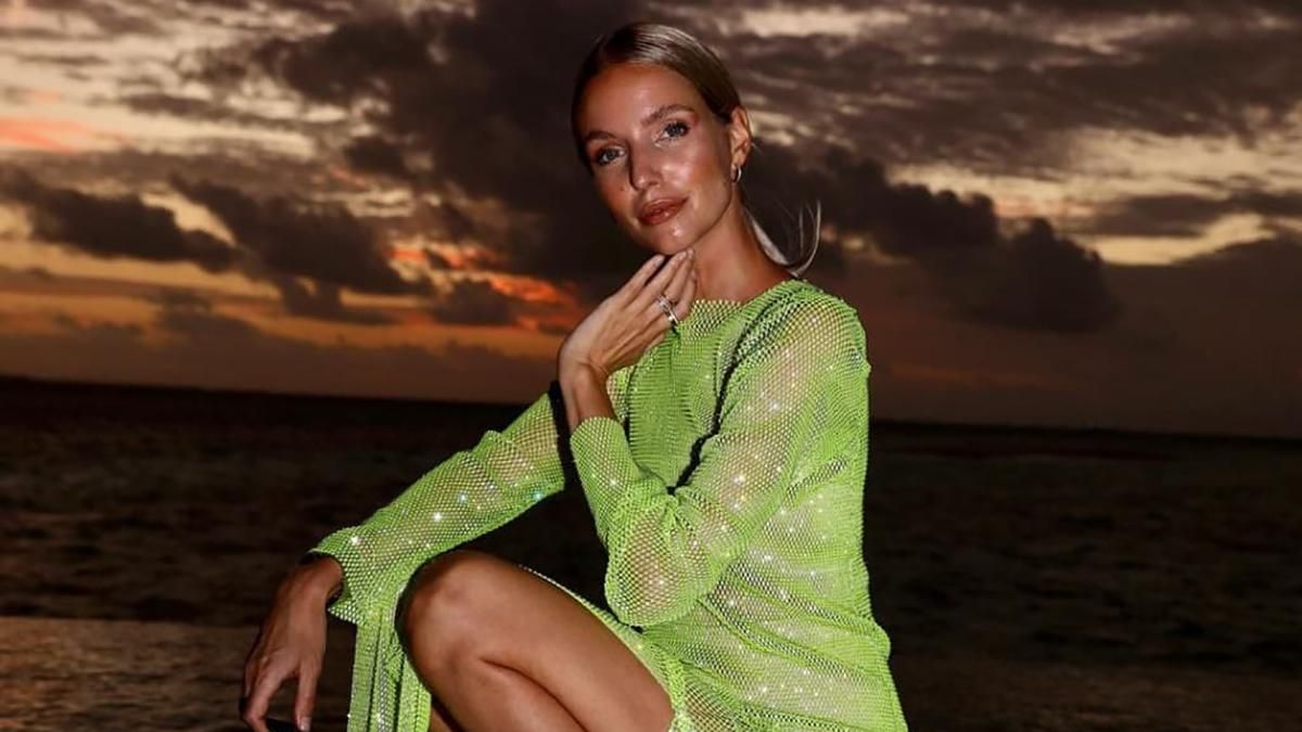 Леони Ханне надела два платья от украинского бренда Santa Brands: потрясающий выход Леони Ханне надела два платья от украинского бренда Santa Brands: потрясающий выход