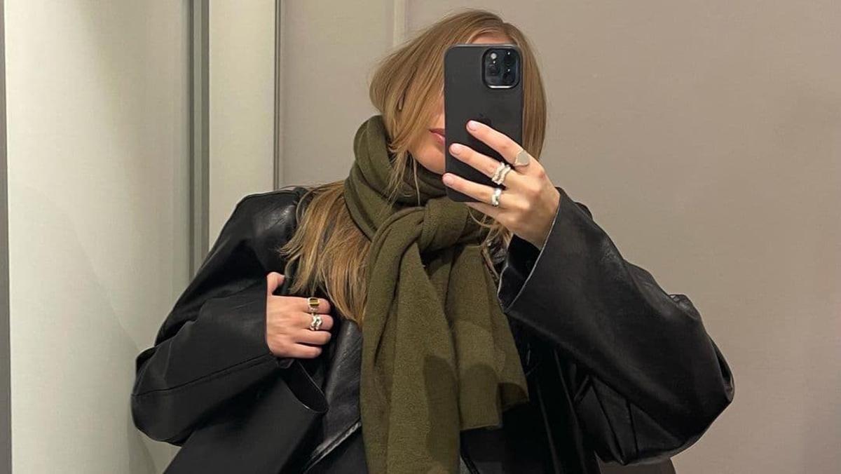 Як носити шарф цієї осені: 4 цікавих приклади, які ви можете повторити - Fashion Як носити шарф цієї осені: 4 цікавих приклади, які ви можете повторити - Fashion