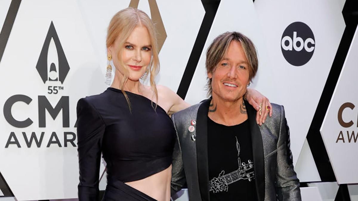 Николь Кидман и Кит Урбан очаровали публику совместным выходом: роскошные кадры Николь Кидман и Кит Урбан очаровали публику совместным выходом: роскошные кадры