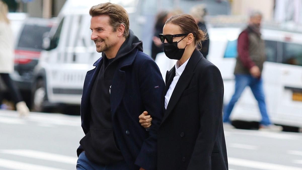 Як одягнутися на зустріч з колишнім: Ірина Шейк вийшла на обід з Бредлі Купером в чорному пальто - Fashion Як одягнутися на зустріч з колишнім: Ірина Шейк вийшла на обід з Бредлі Купером в чорному пальто - Fashion