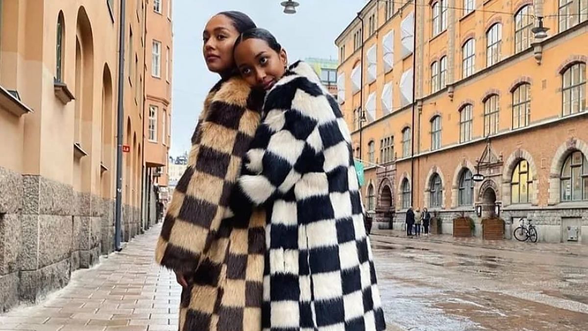 Модні образи з шубою в шаховий принт Модні образи з шубою в шаховий принт