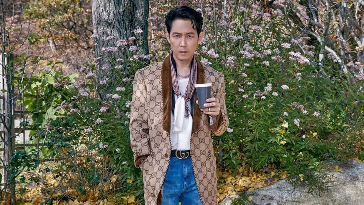 Глянець GQ Korea назвав чоловіка 2021 року – ним став головний герой серіалу "Гра в кальмара" - Fashion Глянець GQ Korea назвав чоловіка 2021 року – ним став головний герой серіалу "Гра в кальмара" - Fashion