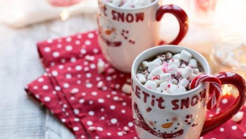 Зимові напої для дітей і не тільки: два рецепти гарячого шоколаду та какао