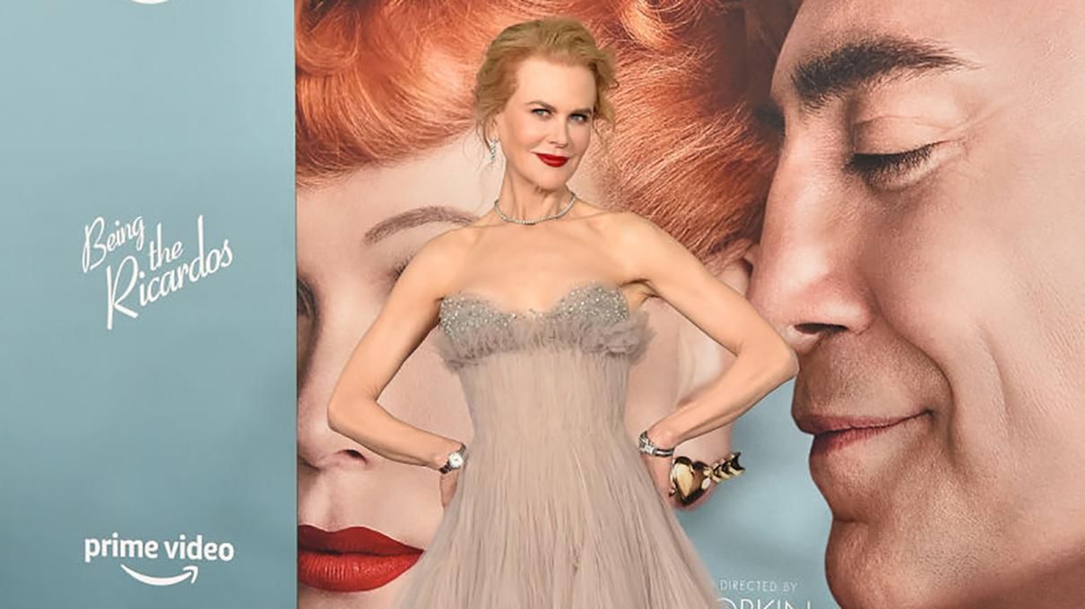 Николь Кидман покорила сеть платьем из дымчатого тюля: волшебный выход Николь Кидман покорила сеть платьем из дымчатого тюля: волшебный выход