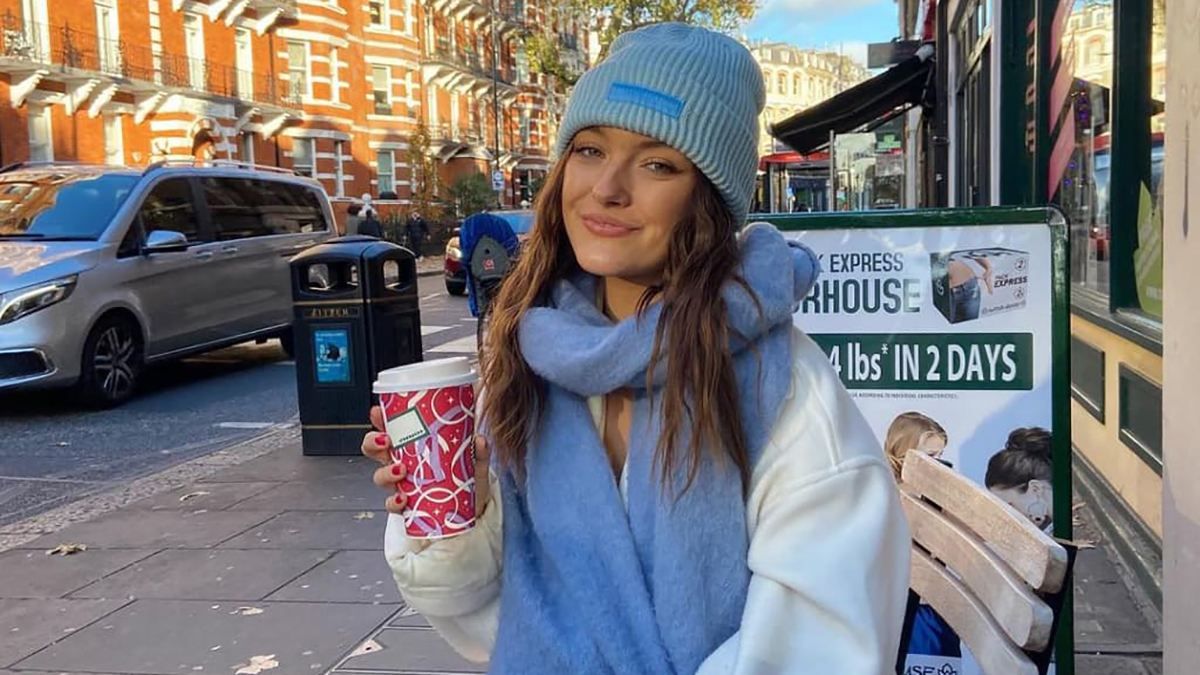 Модні шапки й шарфи на зиму Модні шапки й шарфи на зиму