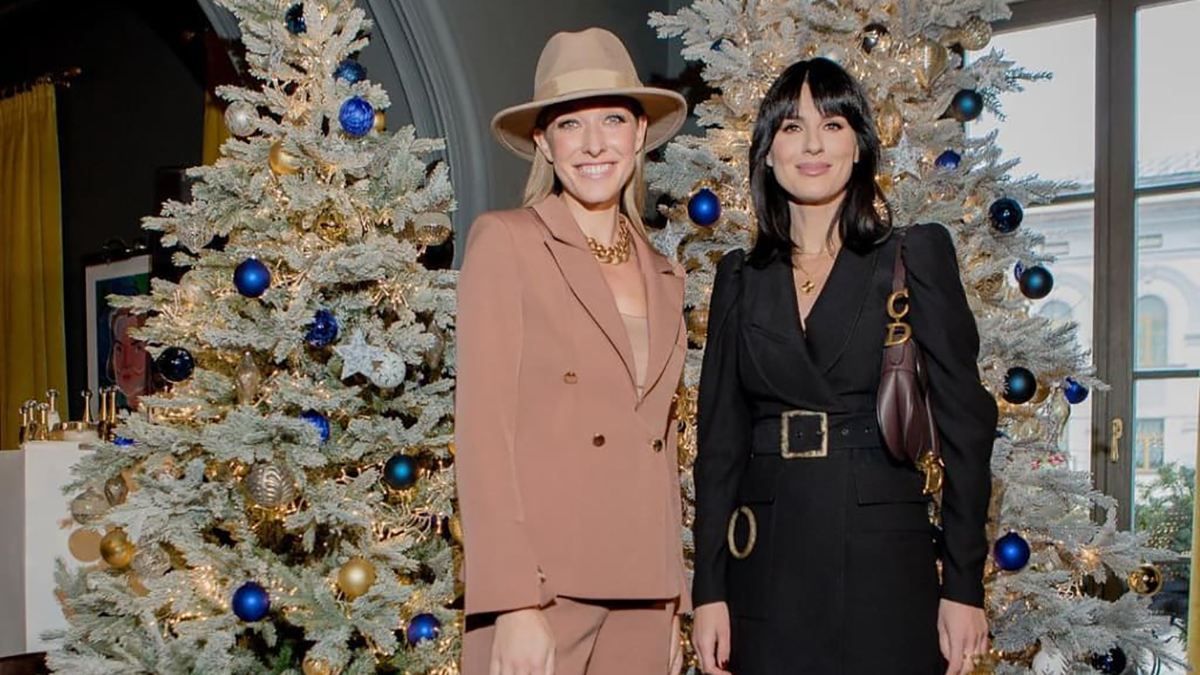 Катя Осадча і Маша Єфросиніна одягнули на різдвяний бранч вишукані костюми - Fashion