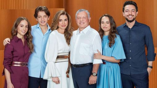 Королівська сім'я Йорданії привітала з прийдешніми новорічними святами 