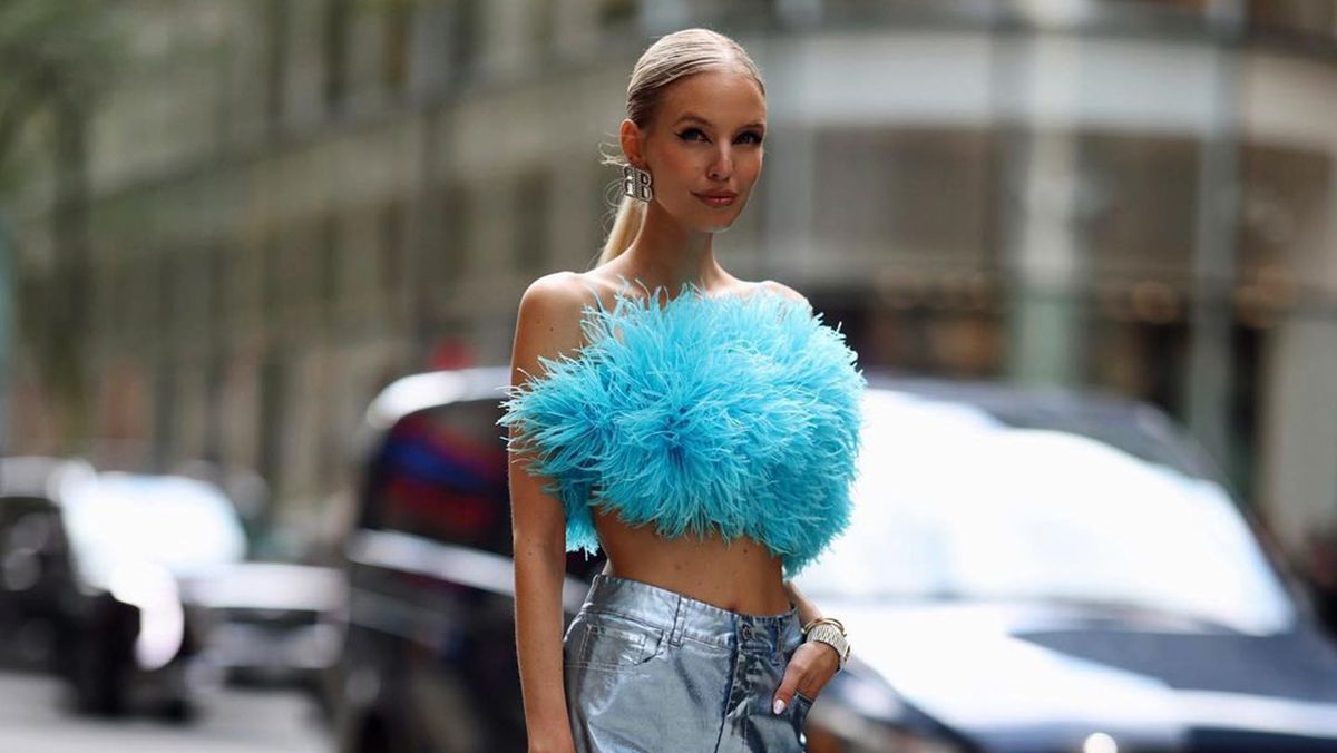 Модні образи з пір'ям від модних блогерів Модні образи з пір'ям від модних блогерів