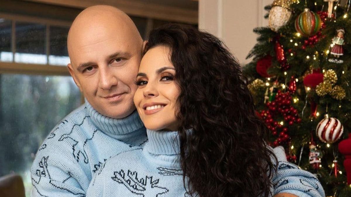 Як одягнутися на Різдво: добірка милих светриків, які подарують затишок - Fashion Як одягнутися на Різдво: добірка милих светриків, які подарують затишок - Fashion