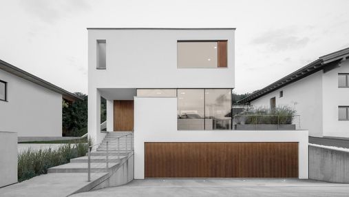 Утонченность минимализма: в Австрии построили невероятный дом для семьи 