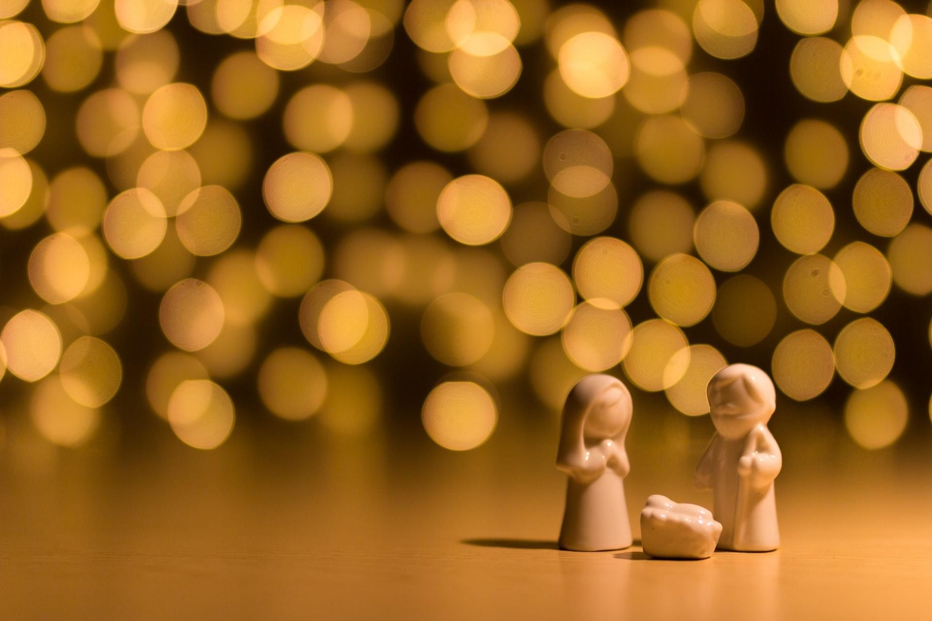 Картинки з Різдвом Христовим 2022: привітання зі світлим святом 