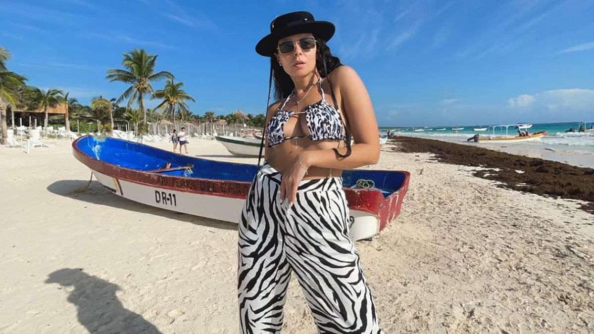 Леопардовий купальник та штани в зебровий принт: Настя Каменських демонструє ефектний look - Fashion Леопардовий купальник та штани в зебровий принт: Настя Каменських демонструє ефектний look - Fashion