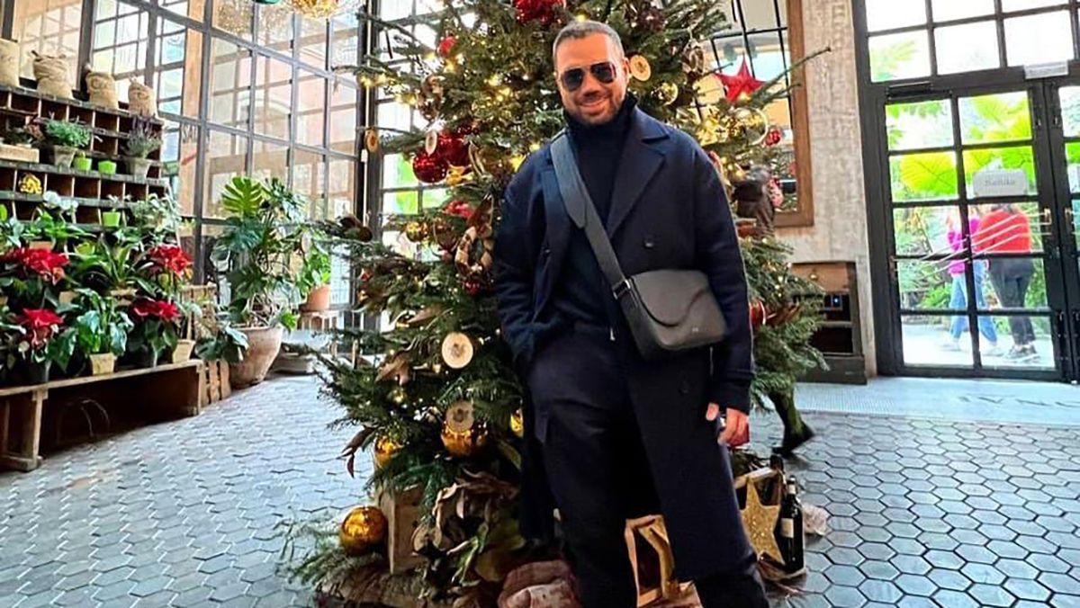 Їх допускають всі: Андре Тан назвав поширені помилки у носінні шарфів - Fashion Їх допускають всі: Андре Тан назвав поширені помилки у носінні шарфів - Fashion