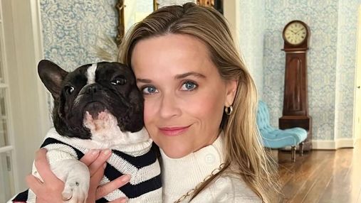 Різ Візерспун одягнулася з собакою в одинакові светри: миловидне фото