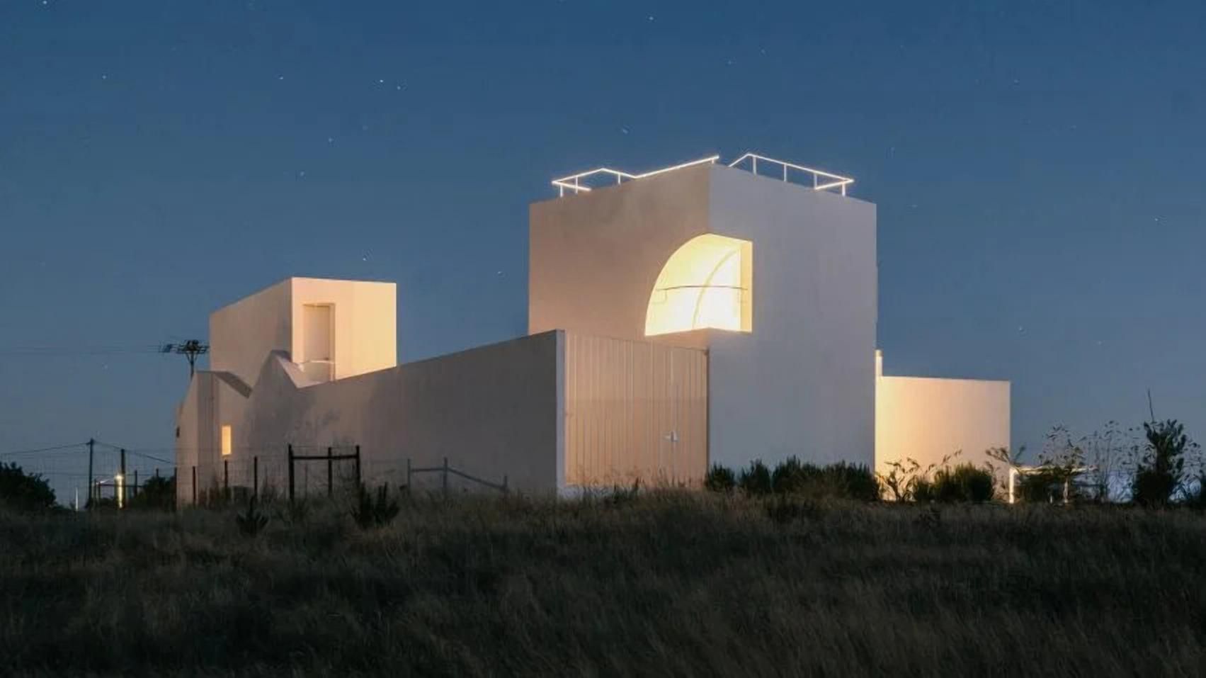 У Португалії млин перетворили на дім відпочинку: як вдалося це зробити - Дизайн 24 У Португалії млин перетворили на дім відпочинку: як вдалося це зробити - Дизайн 24