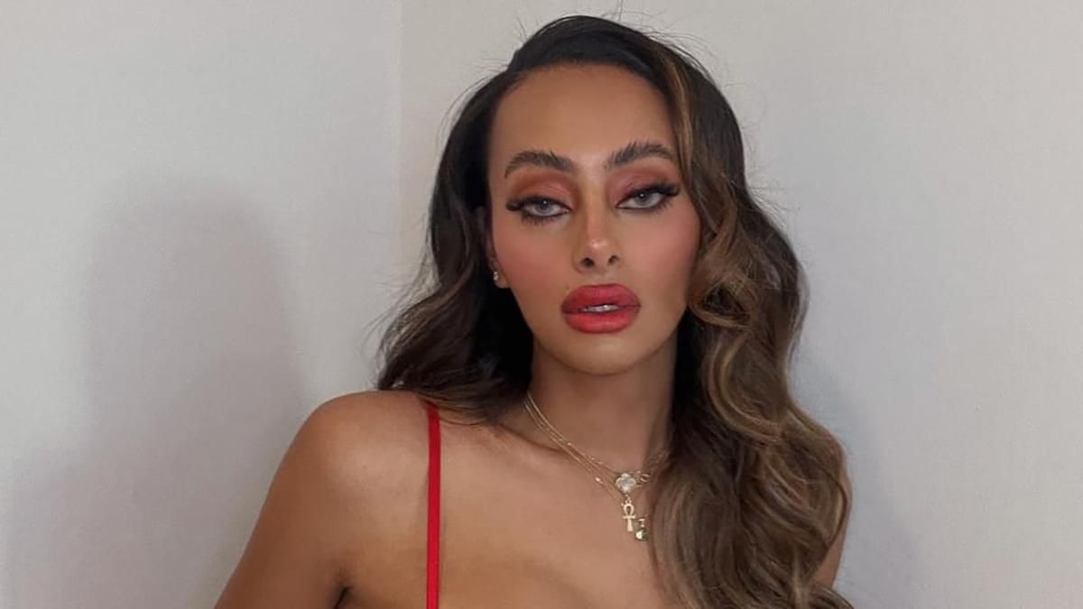 Victiria's Secret впервые пригласили к сотрудничеству темнокожую трансгендерную модель Victiria's Secret впервые пригласили к сотрудничеству темнокожую трансгендерную модель