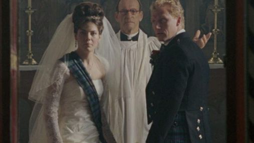 Невдале весілля: найгірші сукні наречених в історії кіно