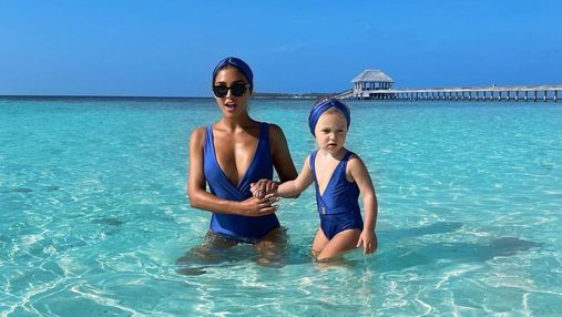 На Мальдівах з донькою: Санта Дімопулос зачарувала новими світлинами з відпочинку 