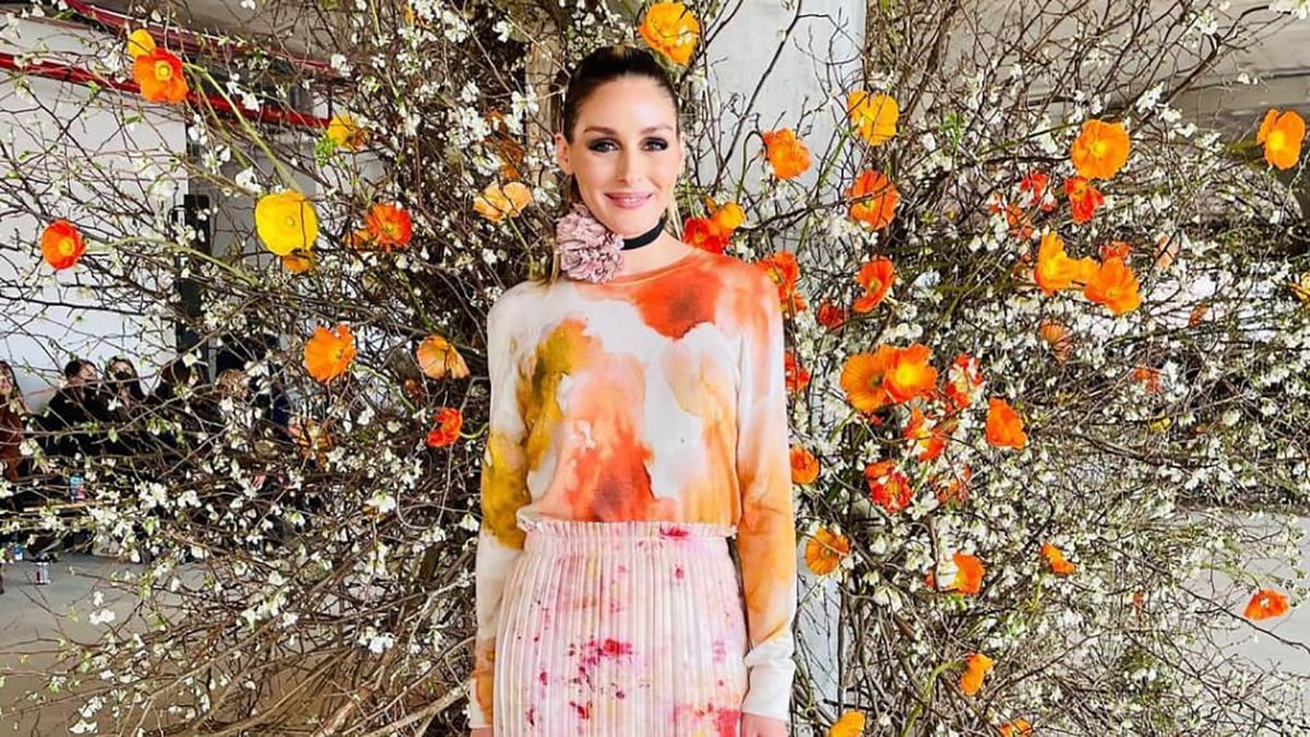 Оливия Палермо возвращает в моду чокер: инфлюенсерша показывает нежный образ в весенних тонах Оливия Палермо возвращает в моду чокер: инфлюенсерша показывает нежный образ в весенних тонах