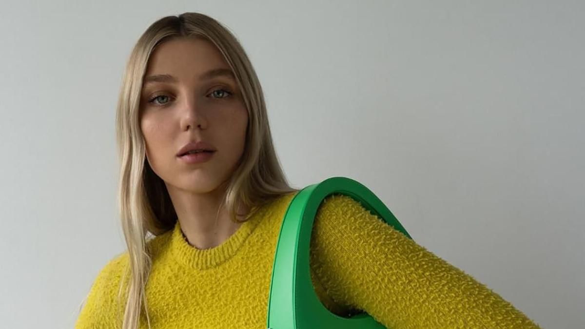 Основательница бренда CULTNAKED Мэри Фуртас пожертвовала 100 тысяч гривен украинской армии Основательница бренда CULTNAKED Мэри Фуртас пожертвовала 100 тысяч гривен украинской армии