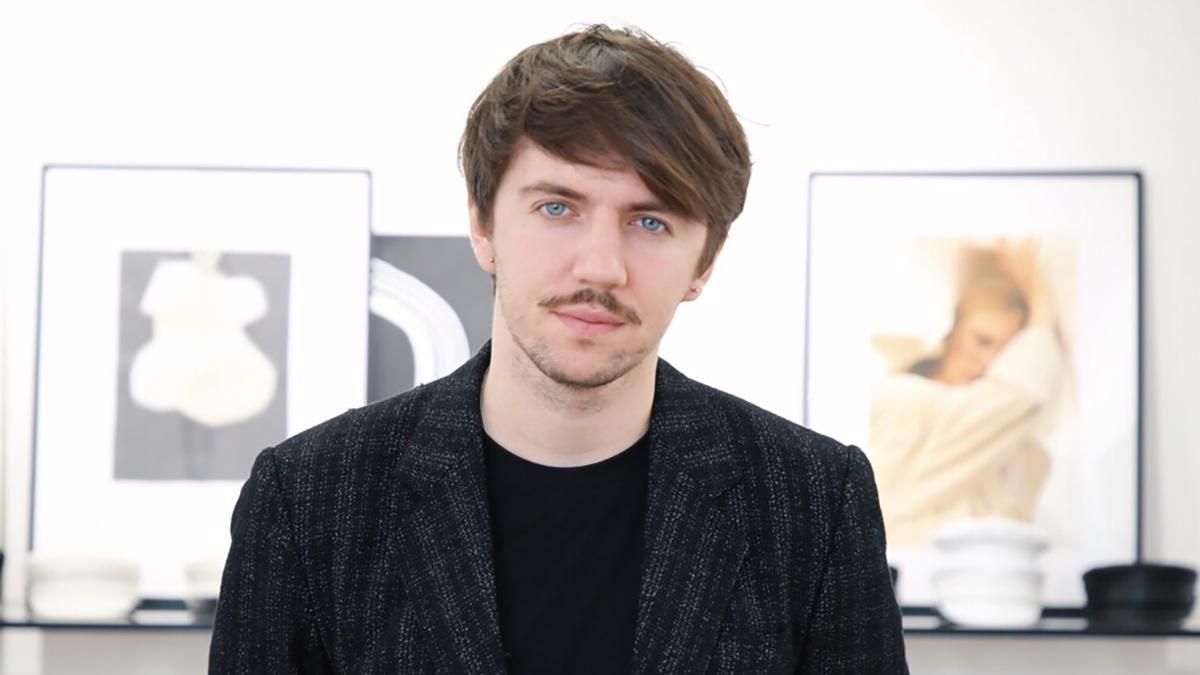 Руслан Багинский призывает россиян выходить на улицы и протестовать против войны в Украине - Fashion Руслан Багинский призывает россиян выходить на улицы и протестовать против войны в Украине - Fashion