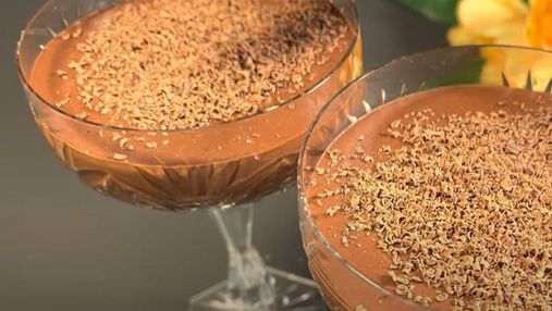 Без жиру та борошна: готуємо повітряний шоколадний десерт