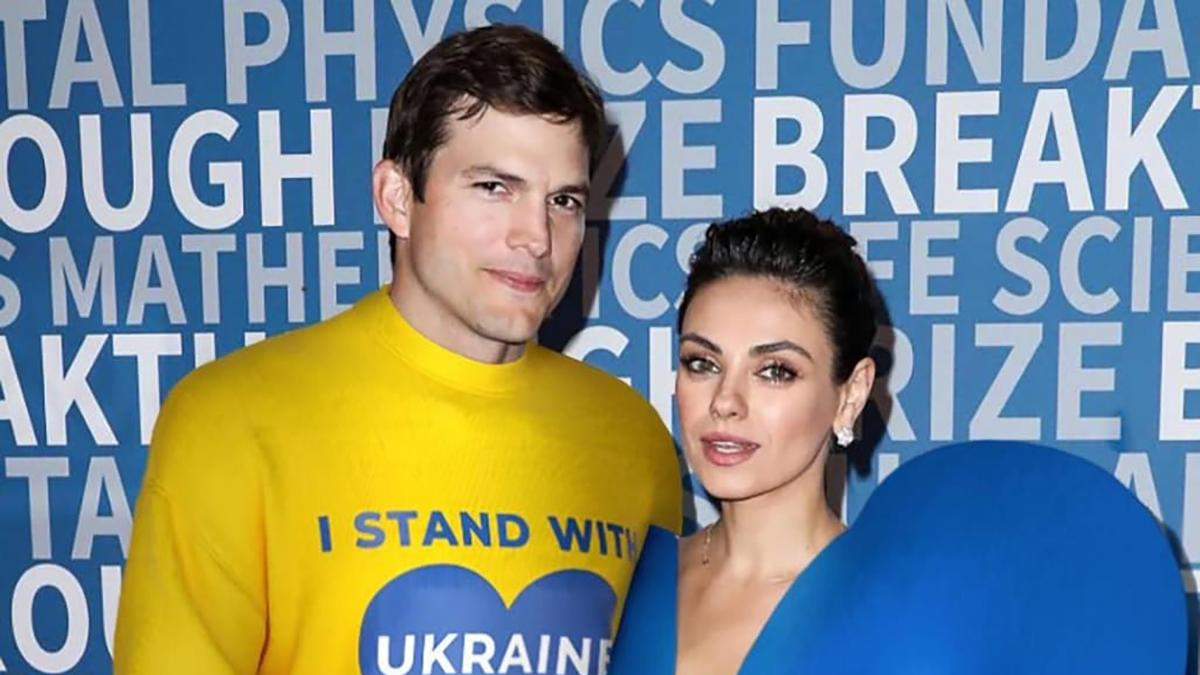 Мила Кунис, Адель и Мадонна надели виртуальные сине-желтые платья в форме сердца - Fashion Мила Кунис, Адель и Мадонна надели виртуальные сине-желтые платья в форме сердца - Fashion
