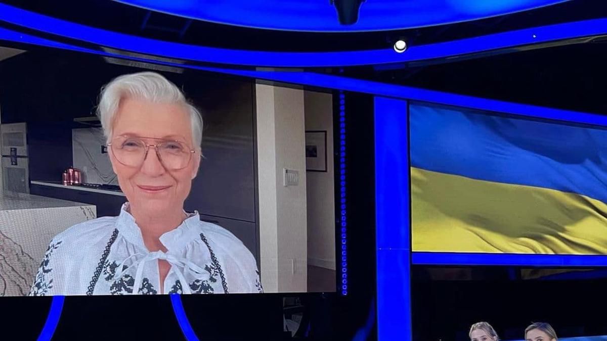 73-річна Мей Маск у вишиванці закликала НАТО закрити небо над Україною - Fashion