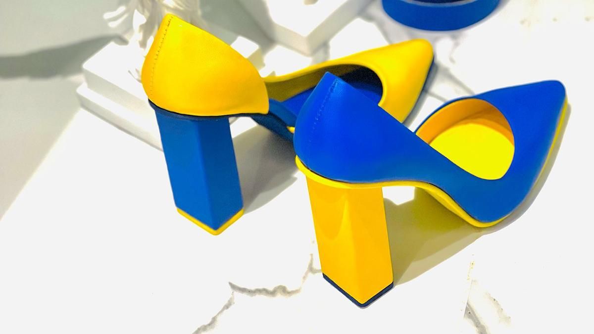 Грузинский дизайнер Лало Бакрадзе создала туфли в цветах украинского флага - Fashion