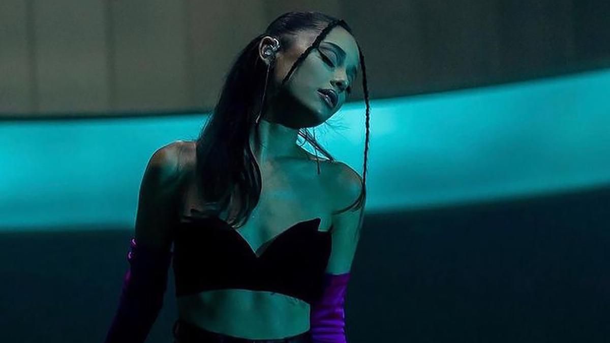 Made in Ukraine: 7 найкращих виходів знаменитостей в речах від українських дизайнерів - Fashion Made in Ukraine: 7 найкращих виходів знаменитостей в речах від українських дизайнерів - Fashion