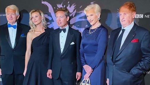 Мать Илона Маска надела роскошное шелковое платье от украинского бренда Gasanova