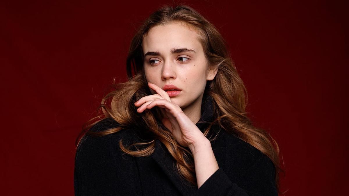 Не їли та не пили 18 годин модель Даша Майстренко розповіла про евакуацію з України - Fashion Не їли та не пили 18 годин модель Даша Майстренко розповіла про евакуацію з України - Fashion