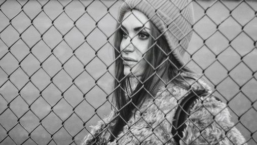 "Я хочу додому": Слава Камінська випустила свій перший трек українською мовою