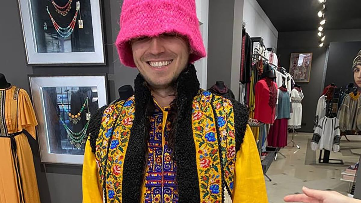 В сине-желтых цветах Роксоляна Шимчук показала запасной образ для Олега Псюка на Евровидение - Fashion В сине-желтых цветах Роксоляна Шимчук показала запасной образ для Олега Псюка на Евровидение - Fashion