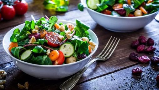 Рецепт сезонного салату з овочів від Ектора Хіменеса-Браво