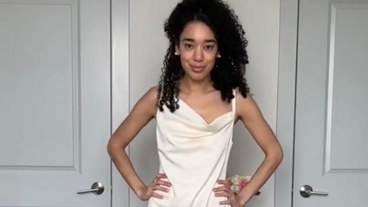 Американка купила весільну сукню за 3 долари та стала зіркою Tik Tok вражаючий образ - Fashion Американка купила весільну сукню за 3 долари та стала зіркою Tik Tok вражаючий образ - Fashion