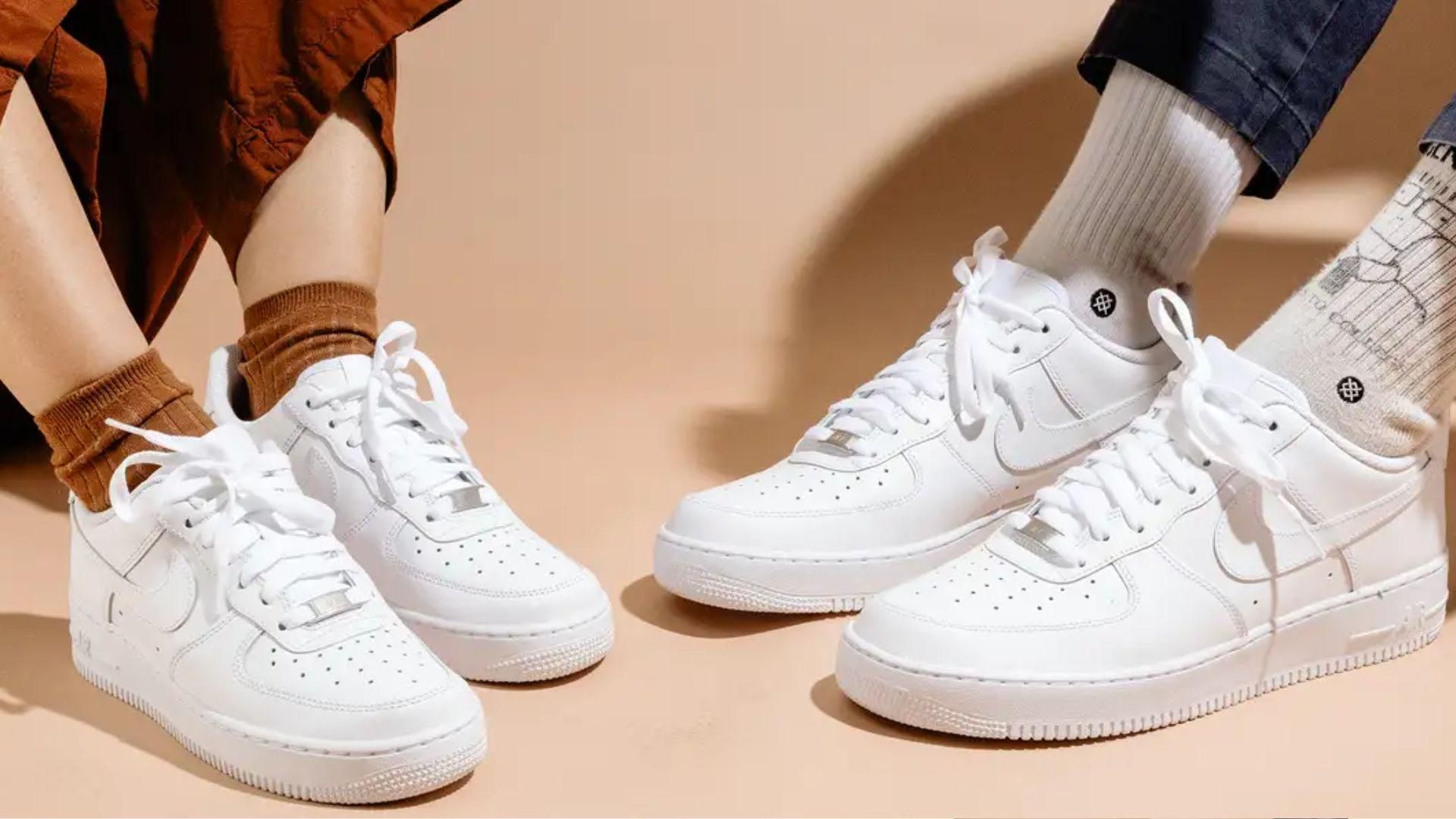 Як почистити білі кросівки з тканини, шкіри, замші та нубуку – лайфхаки Як почистити білі кросівки з тканини, шкіри, замші та нубуку – лайфхаки