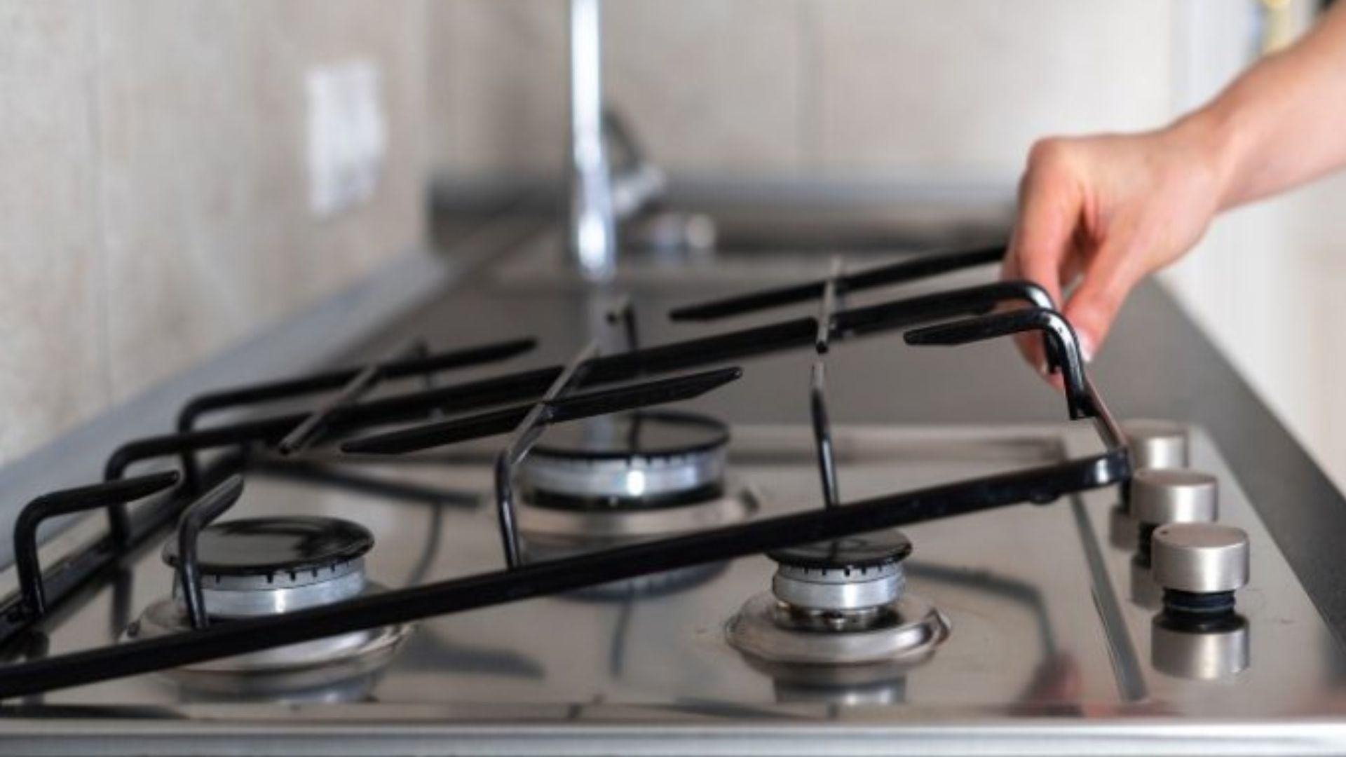 Як почистити решітку на плиті Як почистити решітку на плиті