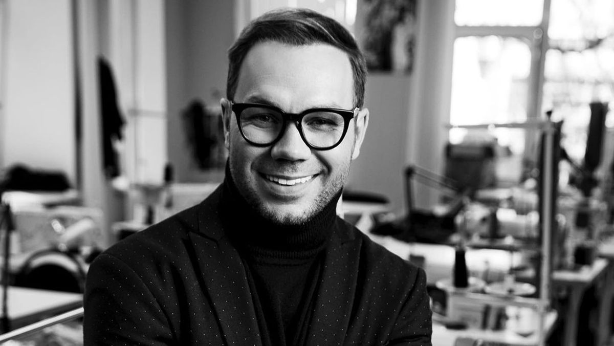 Андре Тан створив футболки та худі, щоб допомогти українцям Андре Тан створив футболки та худі, щоб допомогти українцям