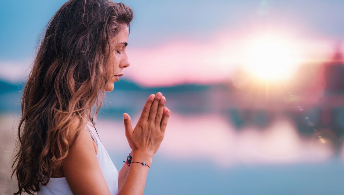 Молитва перед иконой "Неопалимая Купина" о защите и помощи - Lifestyle 24 Молитва перед иконой "Неопалимая Купина" о защите и помощи - Lifestyle 24