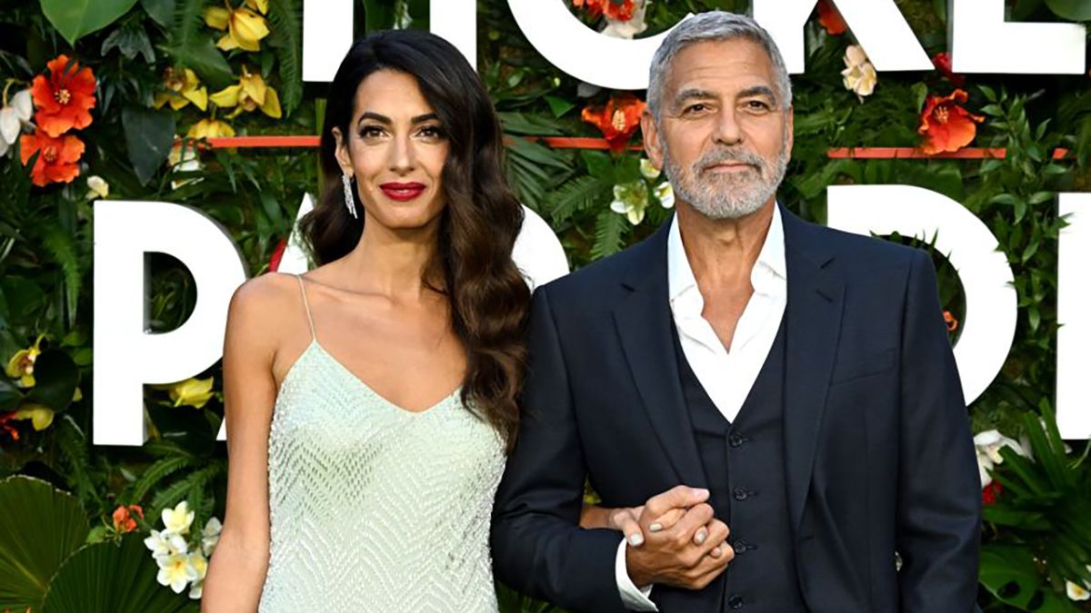 Амаль та Джордж Клуні з’явилися разом на прем’єрі фільму